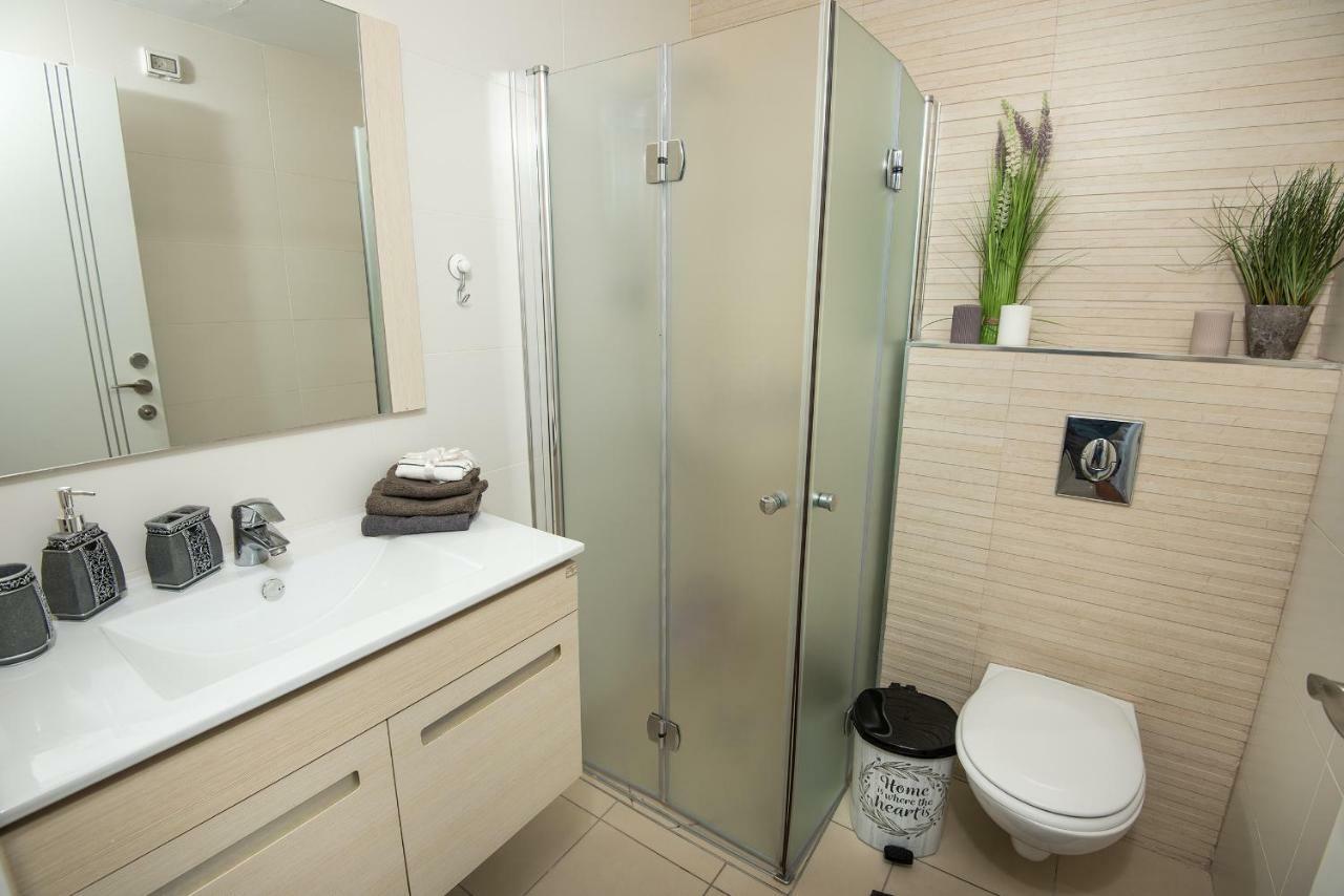 Bat Yam Luxery 5Br Sea View Suite Экстерьер фото